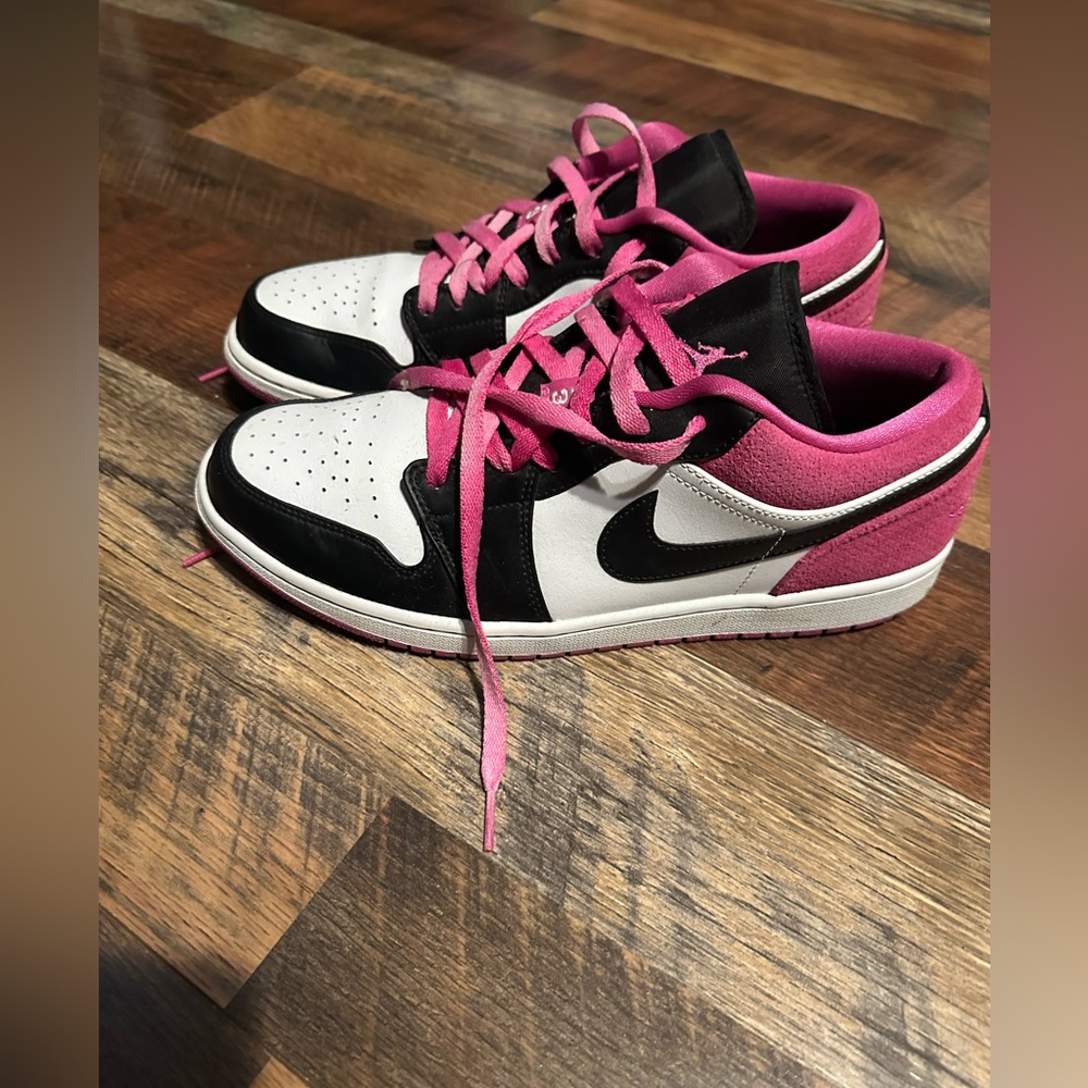Pink Jordan 1s